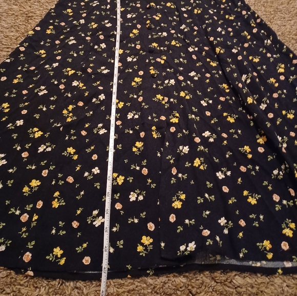 Reformation Locklin Midi Dress, Floral, 10 - Picture 3 of 9